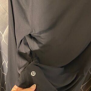 Lululemon Black Athletic Long sleeve mockneck